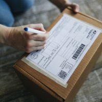 How to Print a Shipping Label If You Don’t Own a Printer