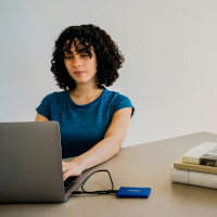 What Is the Difference Between a USPS Claim and a USPS Refund